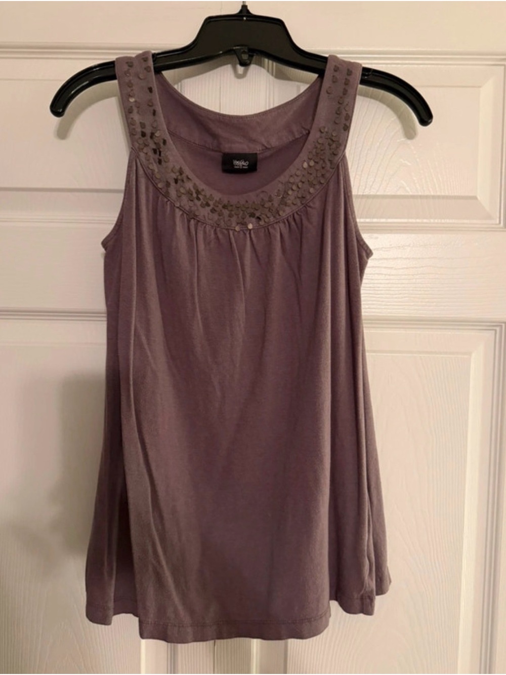 Mossimo Supply Co. Mauve Beaded Scoop Neck Tank Top